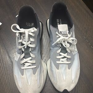 New Balance 327 Figs  Size 12